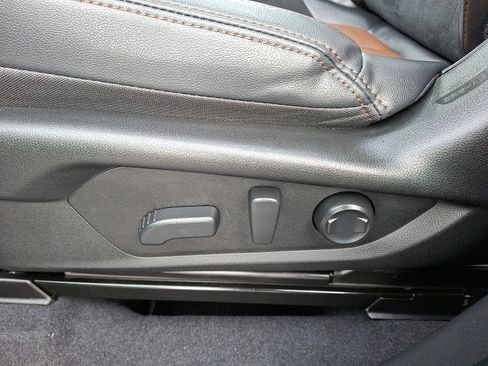 Certified 2025 Subaru Forester Touring image 15