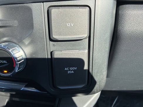 Used 2025 Ford F250 Lariat w/ Lariat Ultimate Package image 52