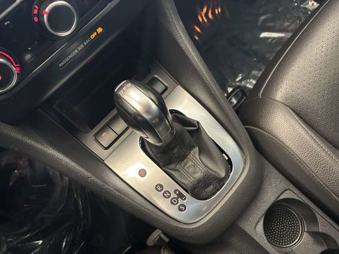 Used 2014 Volkswagen Jetta TDI image 18