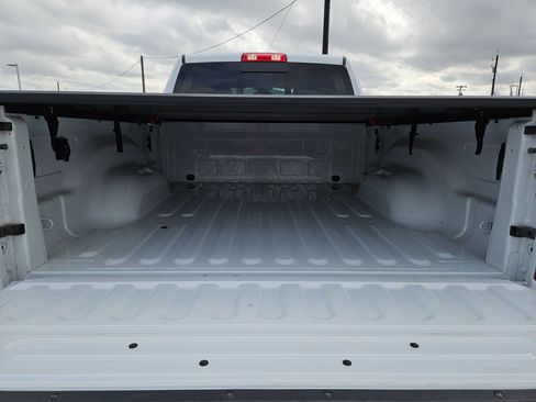 Used 2024 RAM 2500 Laramie image 24