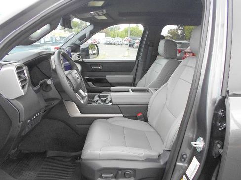 Used 2026 Toyota Tundra Limited w/ Limited PVM Package AWD/4WD image 8