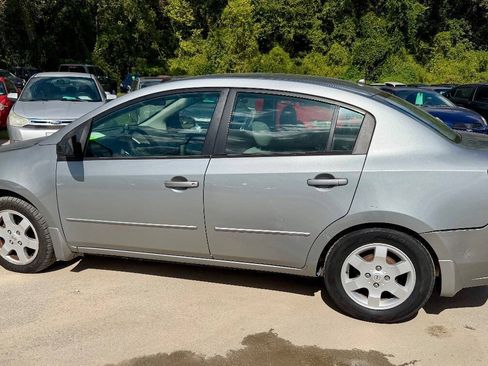 Used 2010 Nissan Sentra 2.0 FWD image 5