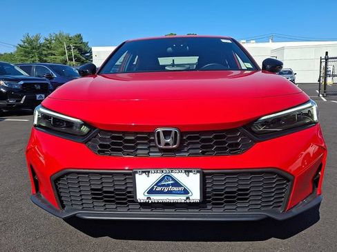 Used 2025 Honda Civic Sport image 2
