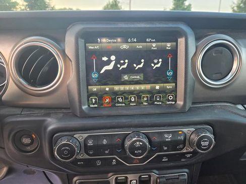 Used 2020 Jeep Gladiator Rubicon AWD/4WD image 7