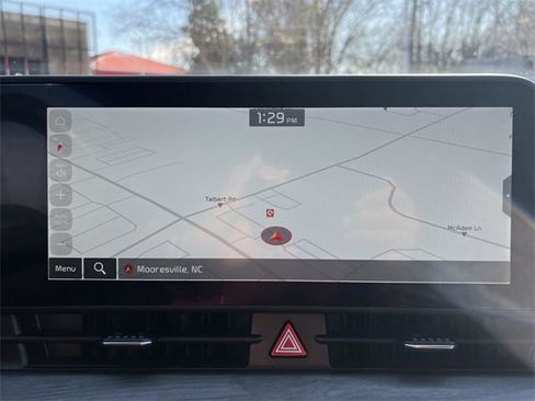 Certified 2023 Kia Sportage X-Line w/ X-Line Premium Package image 18