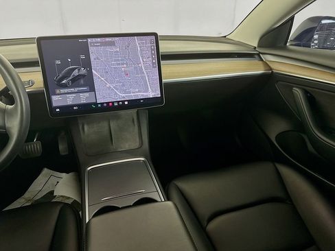 Used 2022 Tesla Model 3 RWD image 25