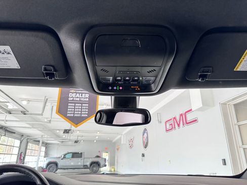 Certified 2023 Buick Enclave Essence w/ Experience Buick Package image 28