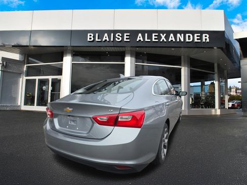 Used 2023 Chevrolet Malibu LT image 5