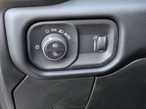 New 2026 RAM 2500 Big Horn AWD/4WD image 13