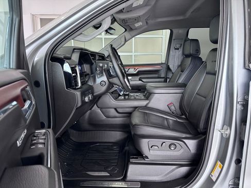 Certified 2023 GMC Sierra 1500 Denali w/ Technology Package AWD/4WD image 12
