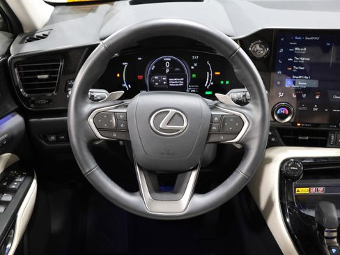 Used 2025 Lexus NX 450h+ AWD w/ Luxury Package image 18