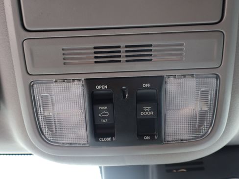 Used 2022 Honda Pilot Special Edition image 43