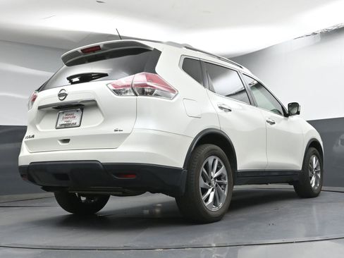 Used 2015 Nissan Rogue SL FWD image 26