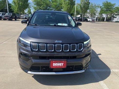 Certified 2022 Jeep Compass Limited w/ Elite Group AWD/4WD image 2