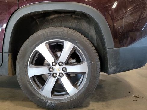 Used 2018 Chevrolet Traverse LT AWD/4WD image 15