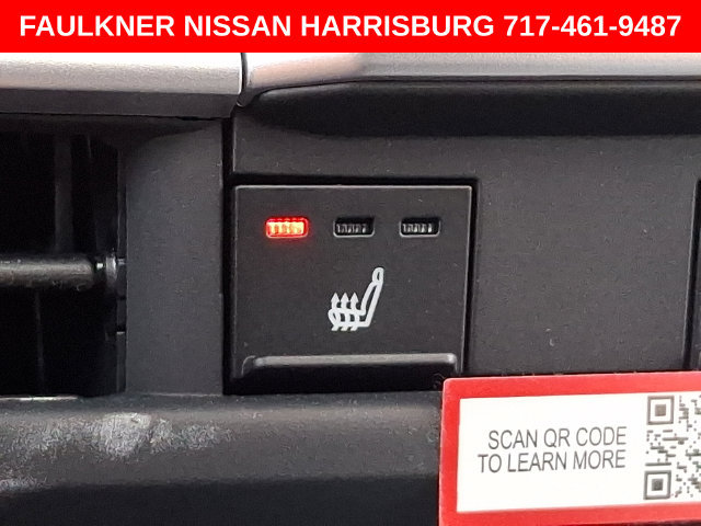 Used 2026 Toyota Sienna XLE FWD image 27