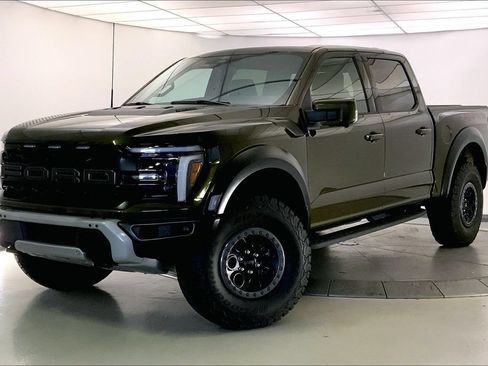 Used 2025 Ford F150 Raptor AWD/4WD image 11