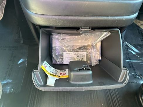 Used 2023 GMC Savana 2500 w/ Driver Convenience Package image 27
