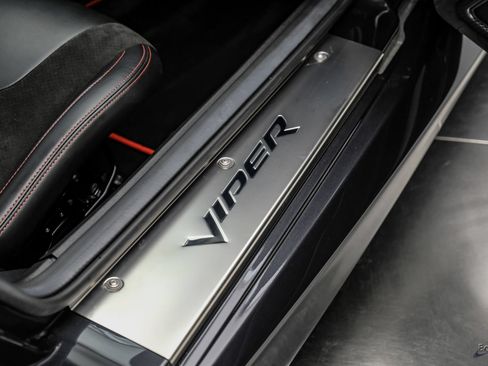 Used 2017 Dodge Viper ACR w/ Extreme Aero Package RWD image 68