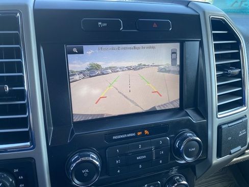 Used 2015 Ford F150 Lariat AWD/4WD image 24