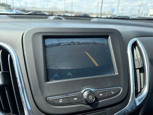 Used 2018 Chevrolet Equinox LT AWD/4WD image 36