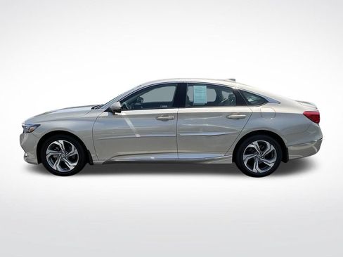 Used 2019 Honda Accord EX image 2