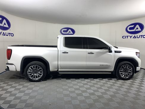 Used 2023 GMC Sierra 1500 Denali Ultimate AWD/4WD image 2