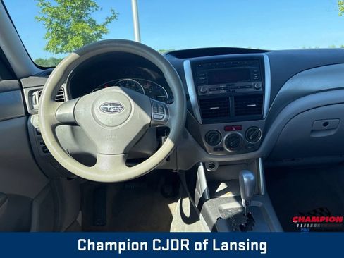 Used 2010 Subaru Forester 2.5X AWD/4WD image 2