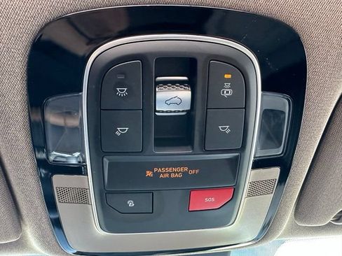 Used 2023 Hyundai Santa Fe Limited AWD/4WD image 23