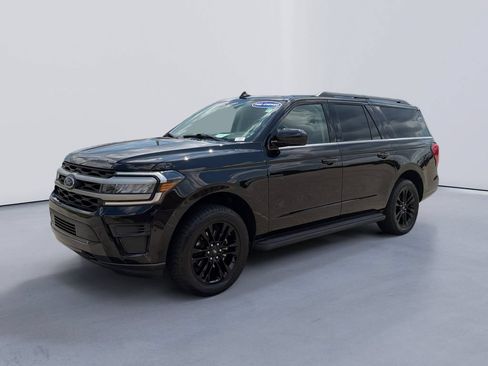 Used 2024 Ford Expedition Max XLT AWD/4WD image 7