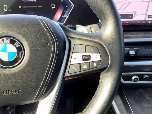 Used 2024 BMW X5 xDrive40i w/ Premium Package image 48