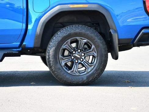 Used 2023 GMC Canyon Elevation w/ Convenience Package RWD image 11
