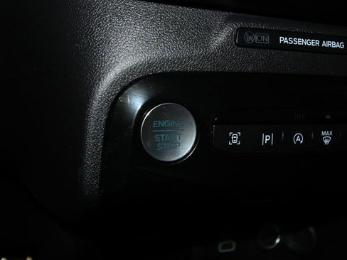 Used 2024 Ford Escape ST-Line Elite w/ Premium Technology Package AWD/4WD image 13