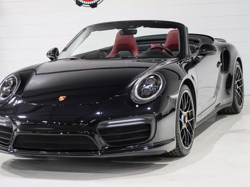 Used 2017 Porsche 911 Turbo S AWD/4WD image 34