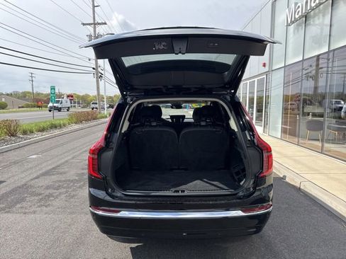 Used 2025 Volvo XC90 B6 Plus AWD/4WD image 10