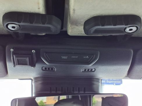 Used 2020 Jeep Gladiator Rubicon AWD/4WD image 28
