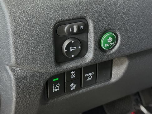 New 2026 Honda Ridgeline Sport image 9