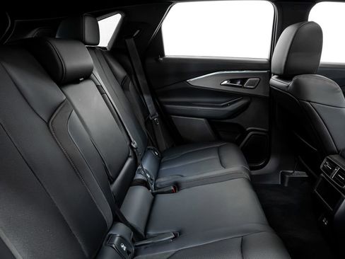 Certified 2024 Acura ZDX A-Spec image 33