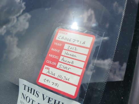Used 2012 Honda Accord LX image 10