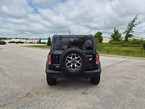 Used 2024 Ford Bronco Badlands AWD/4WD image 6