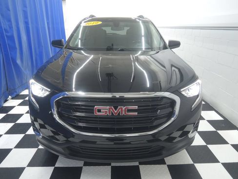 Used 2019 GMC Terrain SLE w/ Driver Convenience Package FWD image 11
