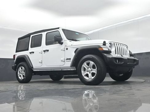 Used 2022 Jeep Wrangler Unlimited Sport AWD/4WD image 45