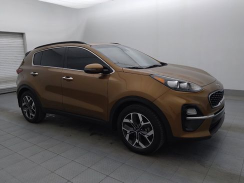 Used 2020 Kia Sportage EX image 11