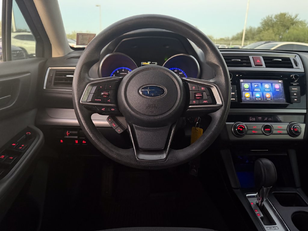 Used 2019 Subaru Outback 2.5i AWD/4WD image 10