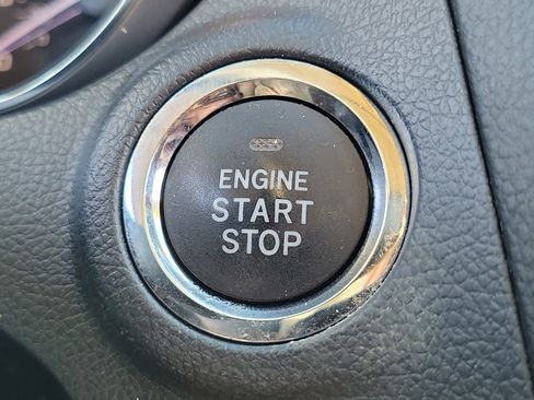 Used 2018 Subaru Outback 2.5i Limited image 31