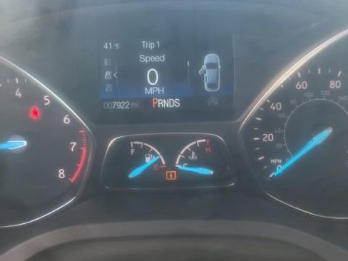 Certified 2018 Ford Escape SEL w/ Ford Safe & Smart Package AWD/4WD image 10