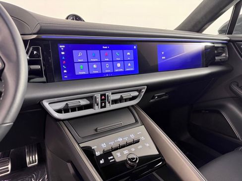 Certified 2025 Porsche Macan Turbo Electric image 24