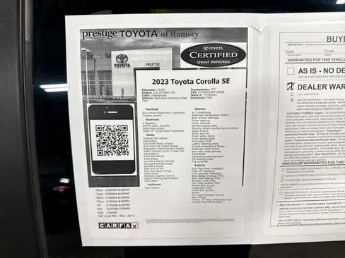 Used 2023 Toyota Corolla SE w/ Carpet Mat Package (TMS) FWD image 13