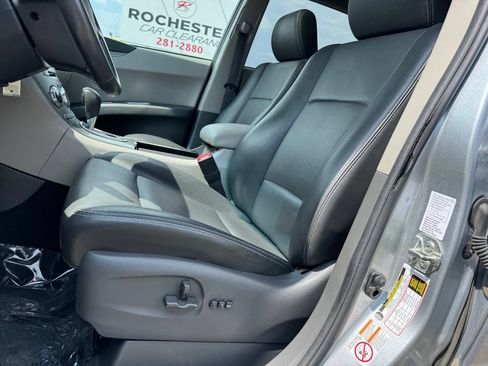 Used 2012 Subaru Tribeca Limited w/ PWR Moonroof Pkg AWD/4WD image 6