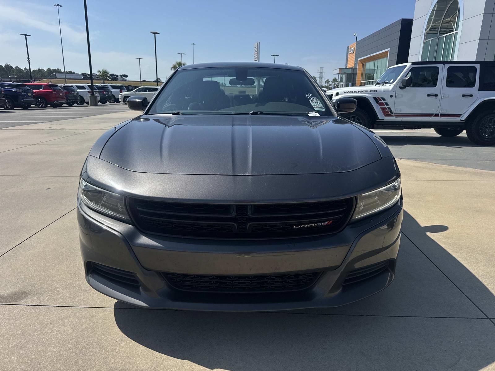 Used 2023 Dodge Charger SXT RWD image 2
